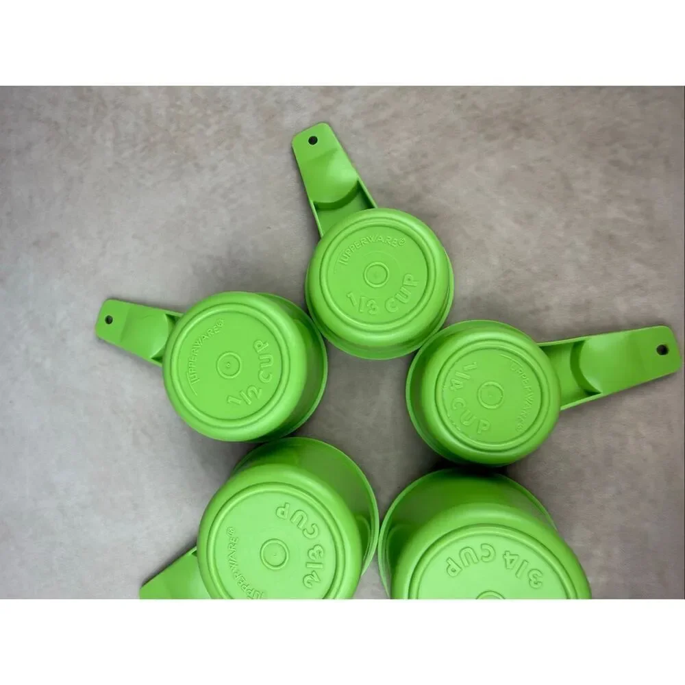 Vintage Tupperware Apple Green Measuring Cups Set of 5 1/4-3/4 No 1 Cup